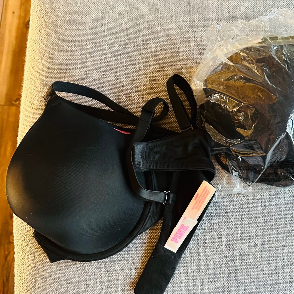 34 D Victoria Secret/Pink Wear Everywhere T-shirt Lightly Lined Bra 2 Pack